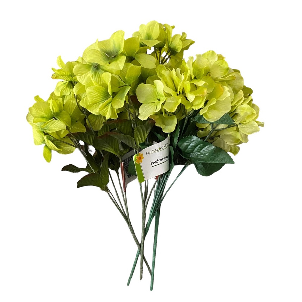 NWT- set of 4 faux Hydrangeas
